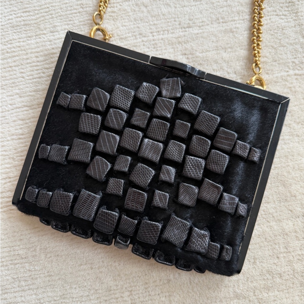 Stunning FENDI Bag with Gold Chain